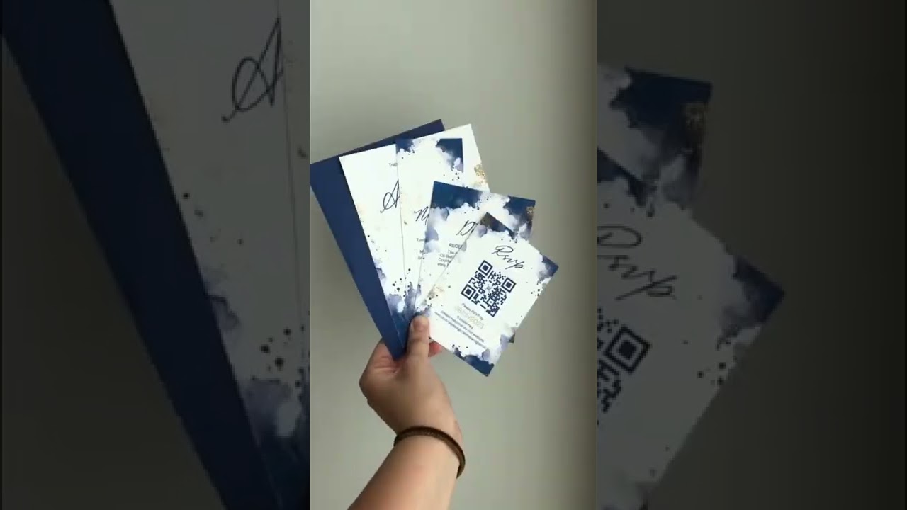 Modern Wedding Invitations 🍃