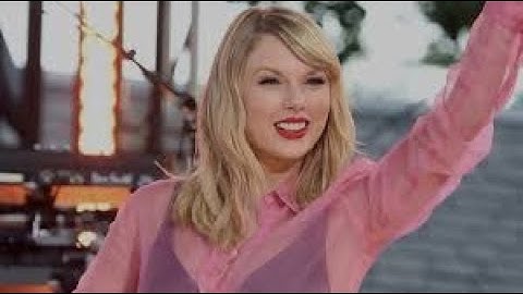 A History of Taylor Swift’s ‘Lover’: From Go-To Wedding Song to a Track About ‘Red Flags’