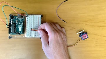 Wiring a Servo to an Arduino