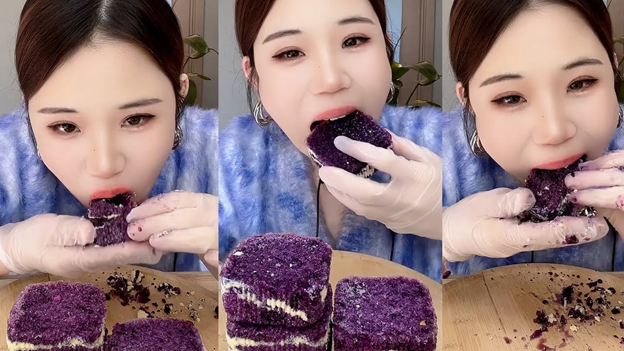 only YY ASMR - Ice Eating ASMR- Freezer Frost Eating ❄️❄️❄️