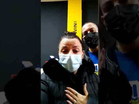 La protesta dei lavoratori delle agenzie di scommesse, Rossella e Giuseppe