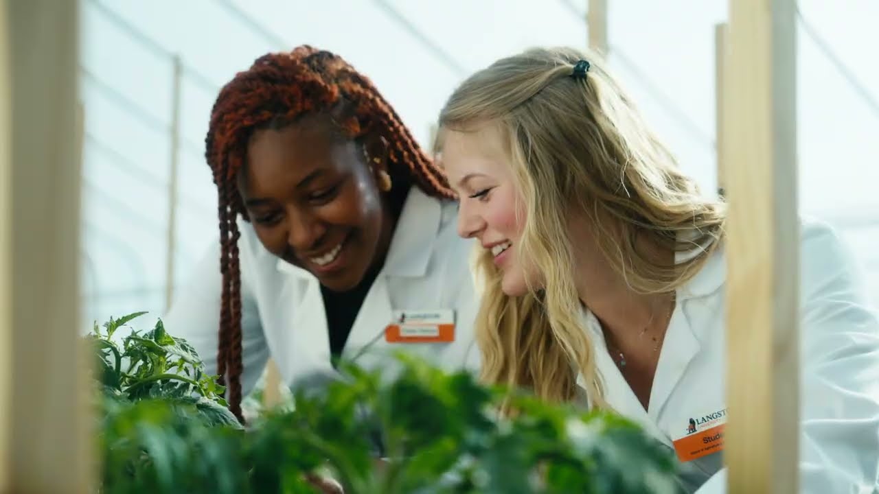 WE ROAR | Langston University