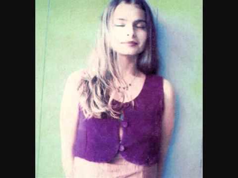 Mazzy Star - Into Dust -Live '93,Brussels+notes on "Aeroplane" Hope-inspired-song by Chili Peppers