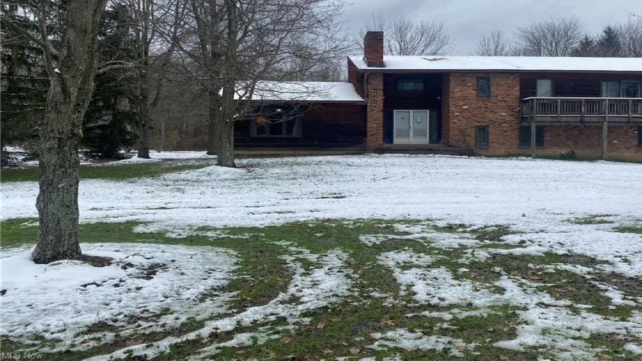 7236 Sherman Rd, Chesterland, OH Presented by Linda Cover. YouTube