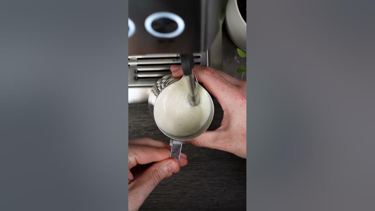 How to steam milk on a home machine #barista #coffee #goldenbrowncoffee  #espresso #steaming #milk 