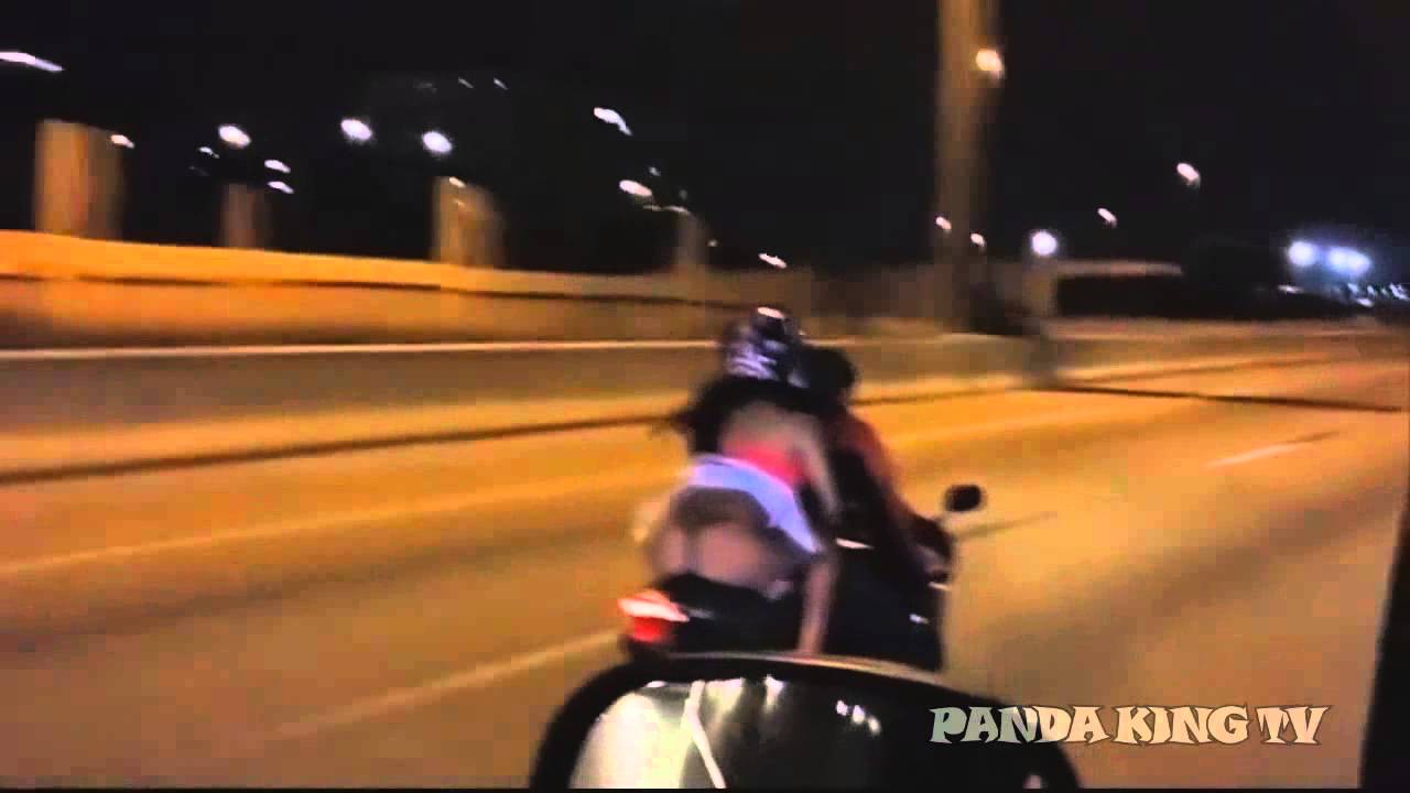 Desnudas en moto dildo pics 53