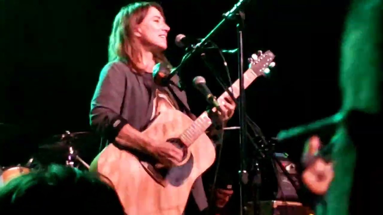 The Breeders - Cannonball - The Fillmore Philadelphia Sept 20th 2023