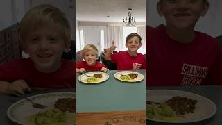 My Boys Picked Dinner… Turkey Necks &amp; Cheesy Broccoli?! 👀 #cooking