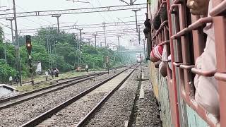 22549 Gorakhpur Prayagraj Vande Bharat Express skipped khalilabad stn