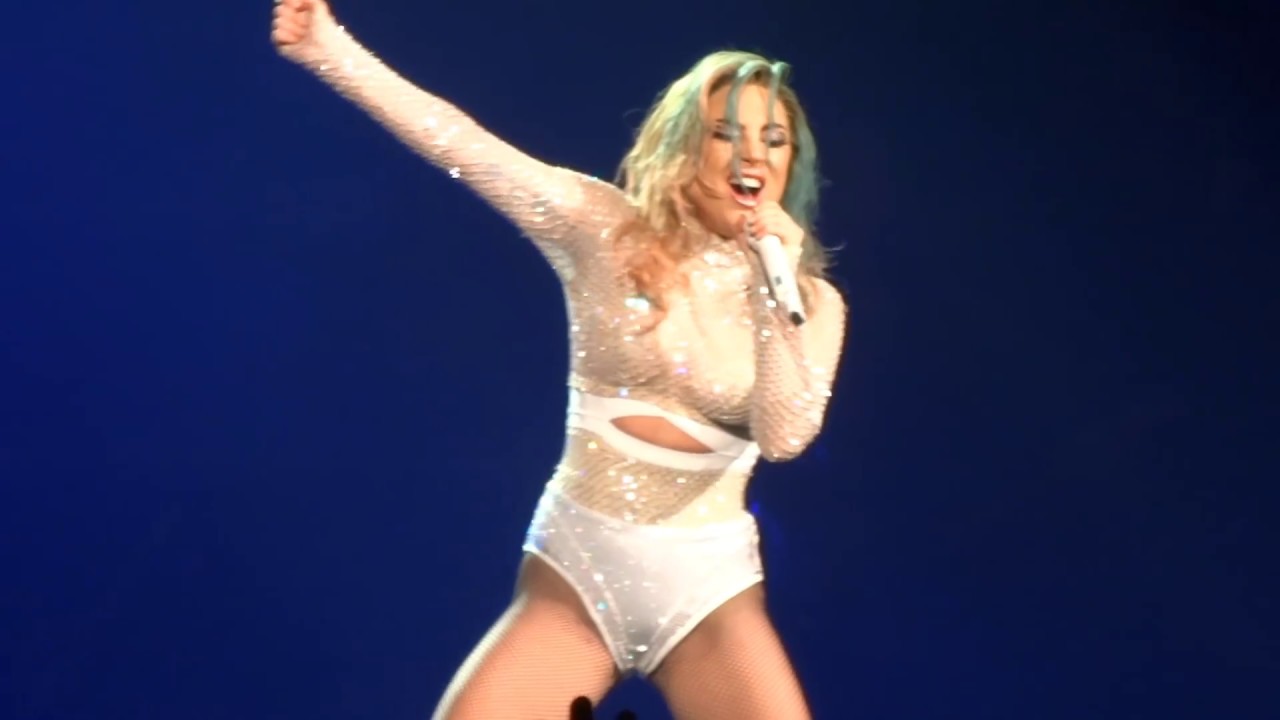Lady Gaga - The Cure LIVE & Fan Letter - Joanne World Tour - Pittsburgh PPG Paints Arena - 11/20/17