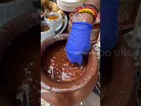 Old Delhi ki Famous 7 Matki Wali Chat | Old Delhi Street Food #streetfood #pettoosingh #shorts