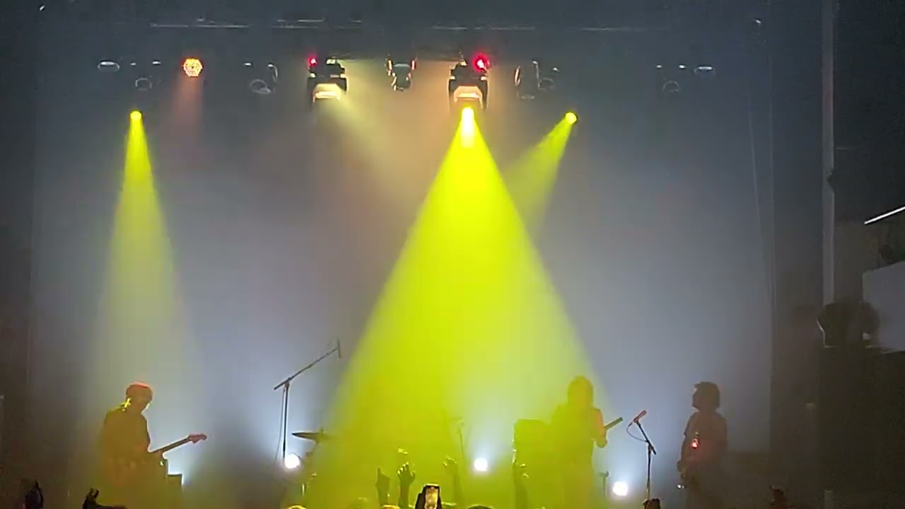 Surf Curse - In My Head Till I'm Dead - Live @ Club Soda - Montreal, QC - 12/03/2022