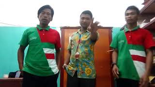Uju di haposoon ( iseng-iseng tapi suara nya tinggi banget)