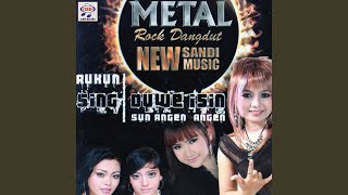 Download Lagu Loro Sesigar (Live) Download Lagu Loro Sesigar (Live)