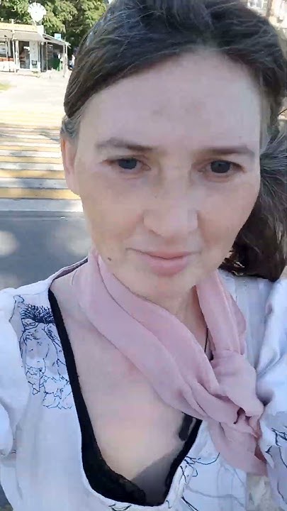 г.РОСТОВ-НА-ДОНУ , ИДУ ИЗ ХРАМА , УЛ. 339 СТРЕЛКОВОЙ ДИВИЗИИ , 2.10.23г ...