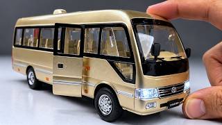 Unboxing of Toyota Coaster / Hino Liesse 1:24 Scale Diecast Model Bus Car