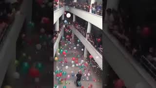❤️ Turkish high school students welcoming their teacher who became cancer free.
