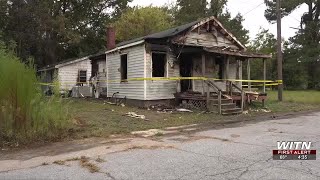 Investigation underway after fire tears through abandoned Farmville house
