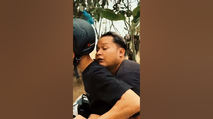 Ngantuk. Mas Joko GWSM tidur di motornya Mas Boy 💤😏