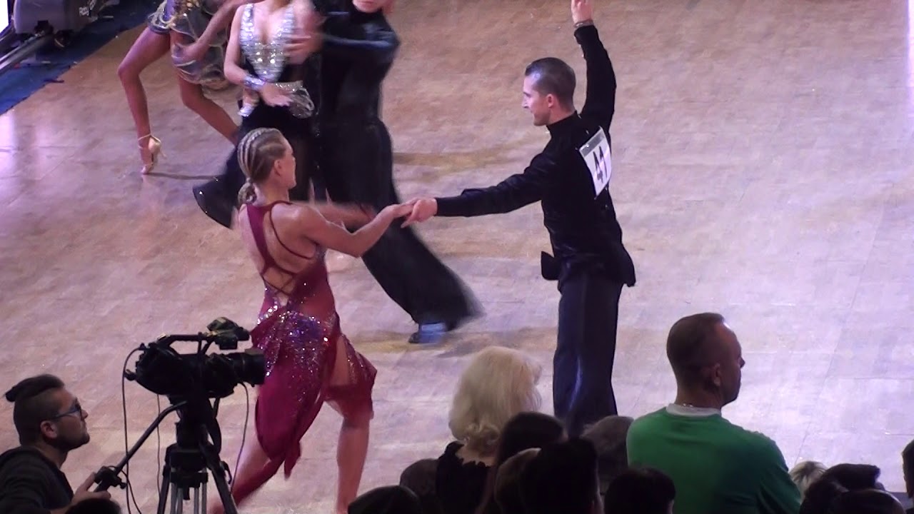 Viacheslav Benko - Elena Klepikova, RUS samba WDSF Grand Slam Latin ROC - 2017 quickstep isn't responding