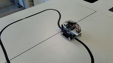 LEGO MIndstorms RCX hacked with Arduino - Line following robot