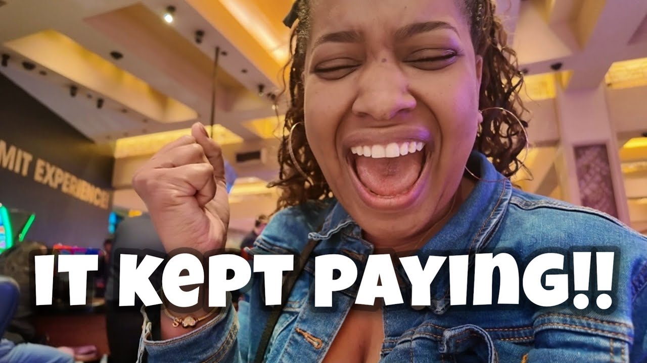 This New Slot Machine Wanted Her To Win Big!!