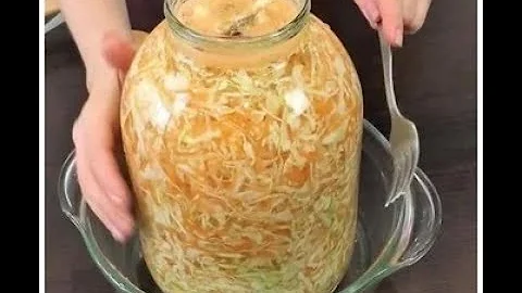 Мягкая, со слизью и плохим запахом: ошибки из-за которых не удается сделать вкусную квашеную капусту