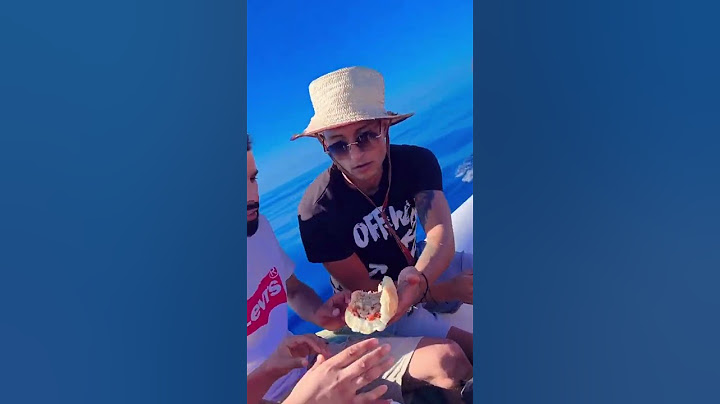 شاهدوا وصول حراقة 🚤 🌊 جزائرين 🇩🇿 الى الشواطئ الإيطالية 🇮🇹😱😱😱