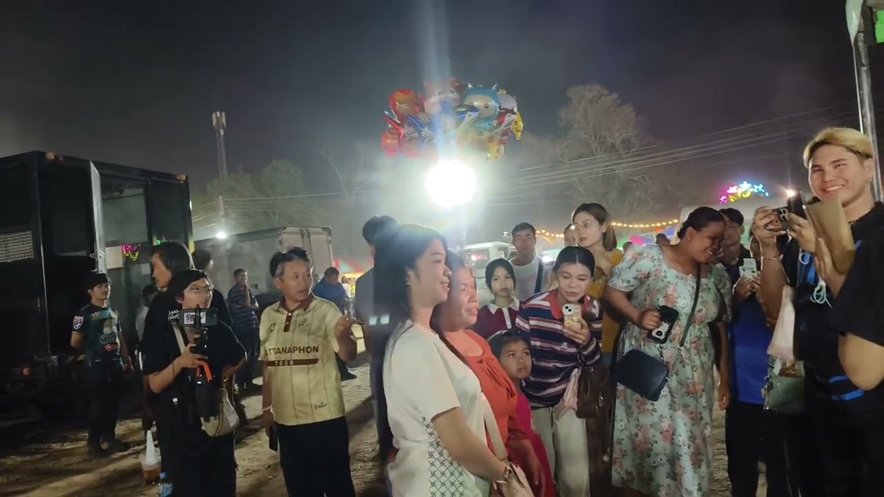 แทบช็อคคคหายไม่ออกหล้าน้อยอุ๋งอิ๋งกะแก้สถานการณ์ได้ไหม??#สาวน้อยเพชรบ้านแพง #อุ๋งอิ๋งเพชรบ้านแพง 