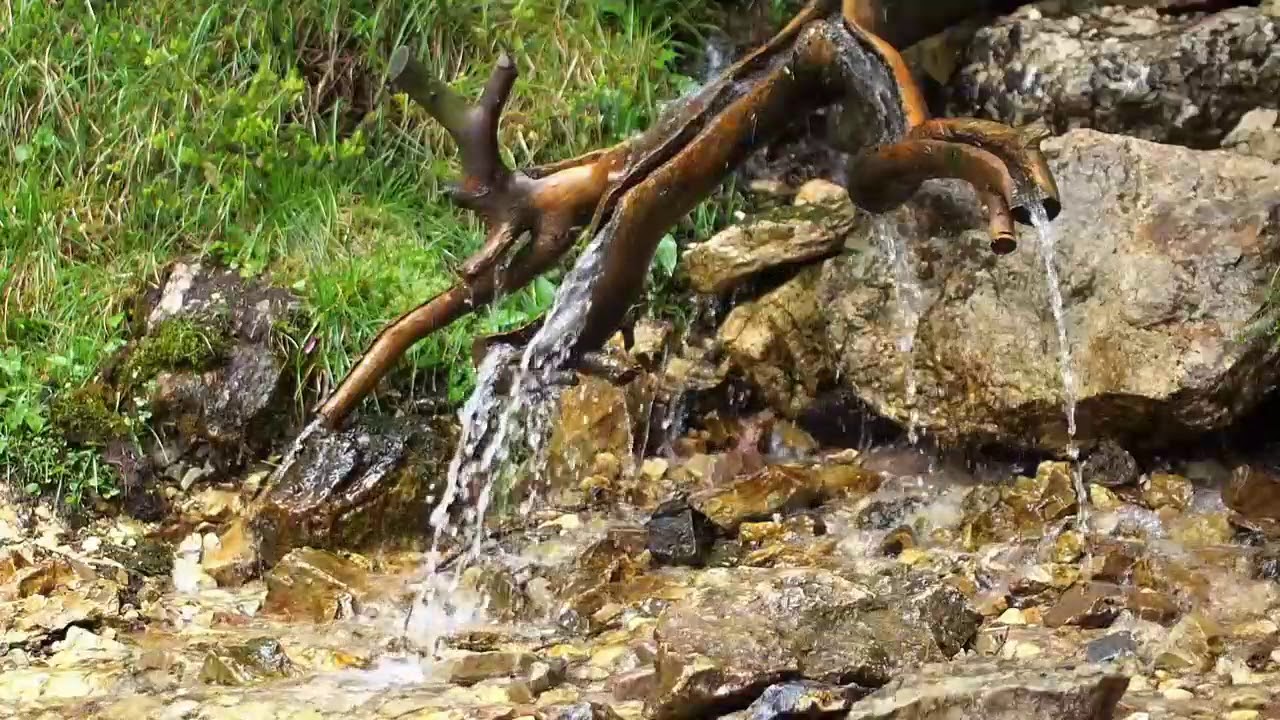 30 Min Wasserplätschern Wasserspiel Brunnen Naturgeräusche Wasser
