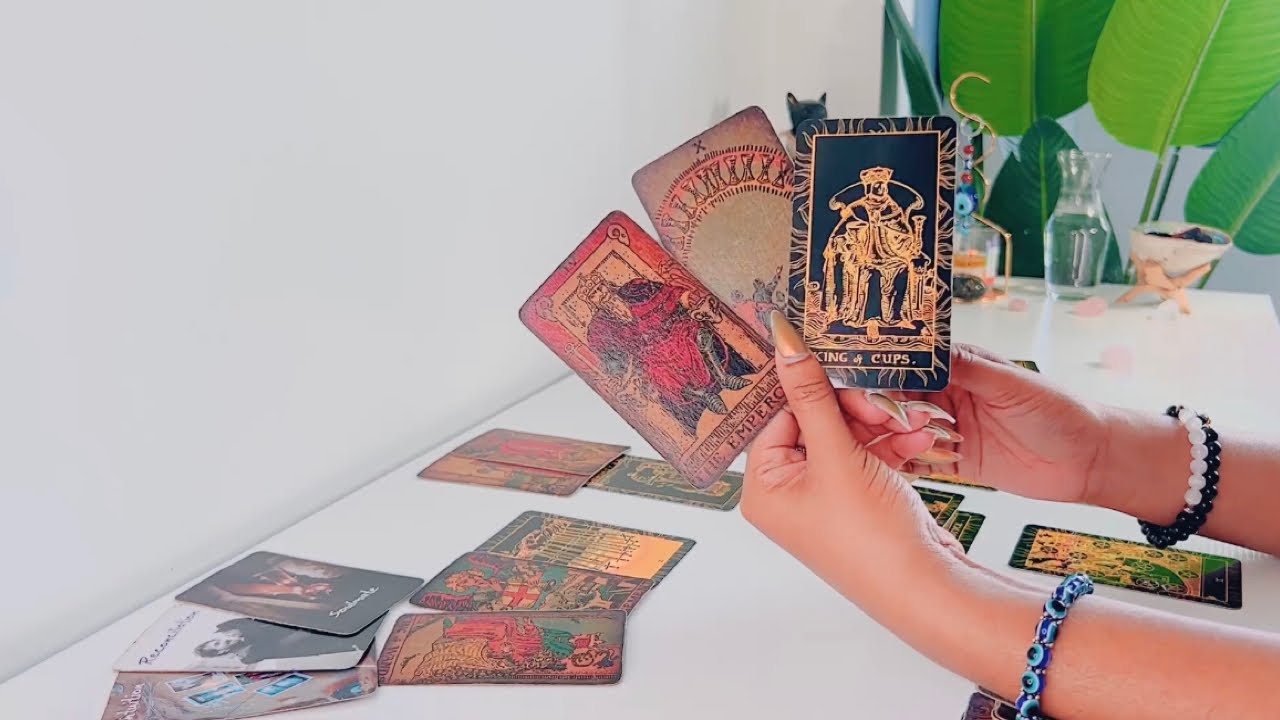 💕 Someone's Focus Is Back On You ..Now That You're Taking Action In Your Life!