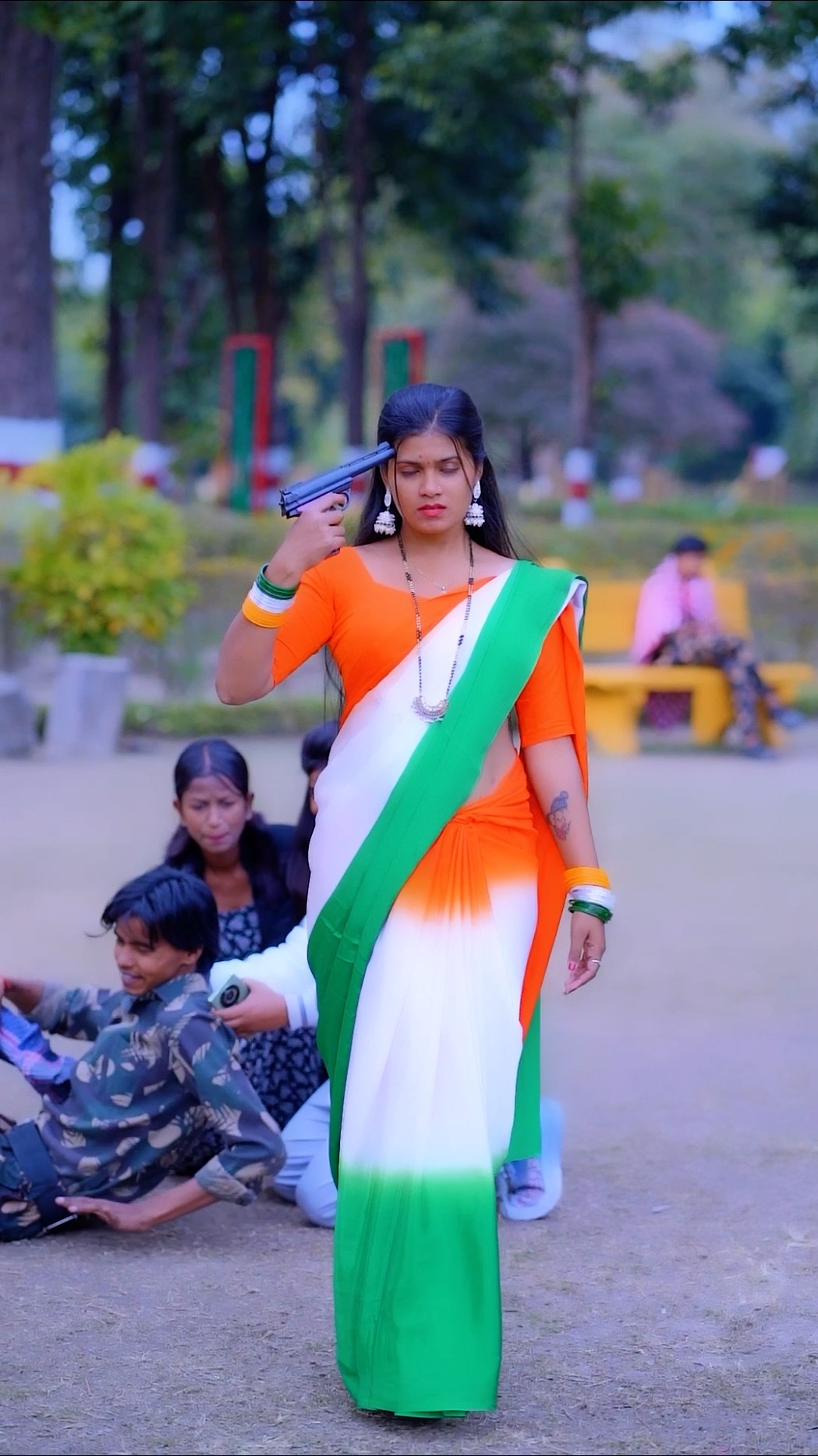 Bewafa tune mujhko pagal hi kar dia