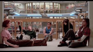 In 1984 five strangers meet in an American high school detention and discovered themselves