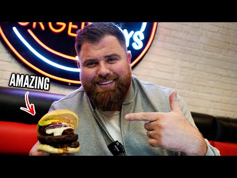 Video thumbnail: WE REVIEW AN ONION BHAJI BURGER IN KENT / FOOD REVIEW CLUB / ASHFORD