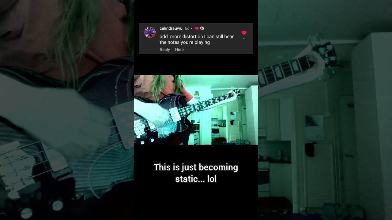 Mira This bass tone is a fuzzy, distorted mess! en YouTube Mira This bass tone is a fuzzy, distorted mess! en YouTube