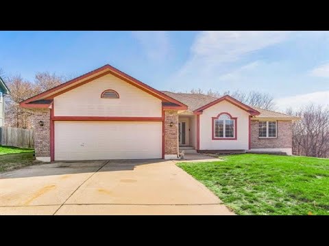 5401 NE Scenic Drive, Lee's Summit, MO home video tour