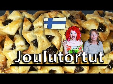 Video: Piirakka Raejuustolla Ja Luumuilla Valmiista Taikinasta