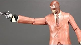 NECA RED Spy Action Figure,The Atomizer Bat and BONK 12 OZ