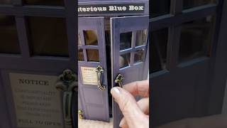 Finally finished with the Doctor Who tardis book nook