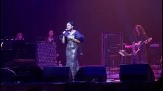 Pentas Salamiah Hassan - Salamiah Hassan - Gelombang