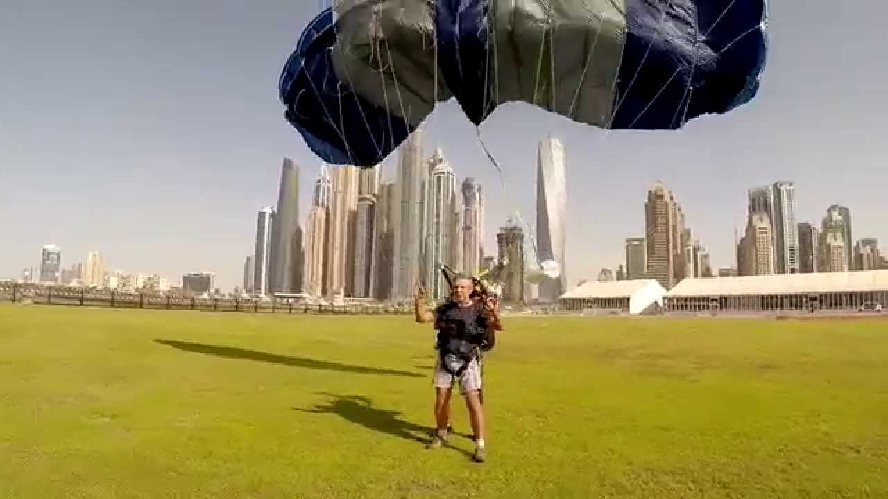 Ненавязчивая реклама. (SKYDIVE DUBAI - 2014) - YouTube