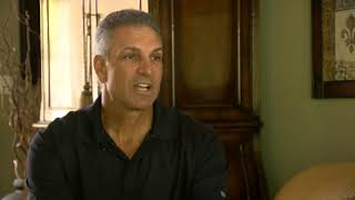 Gayle Guyardo interviews Vinny Testaverde