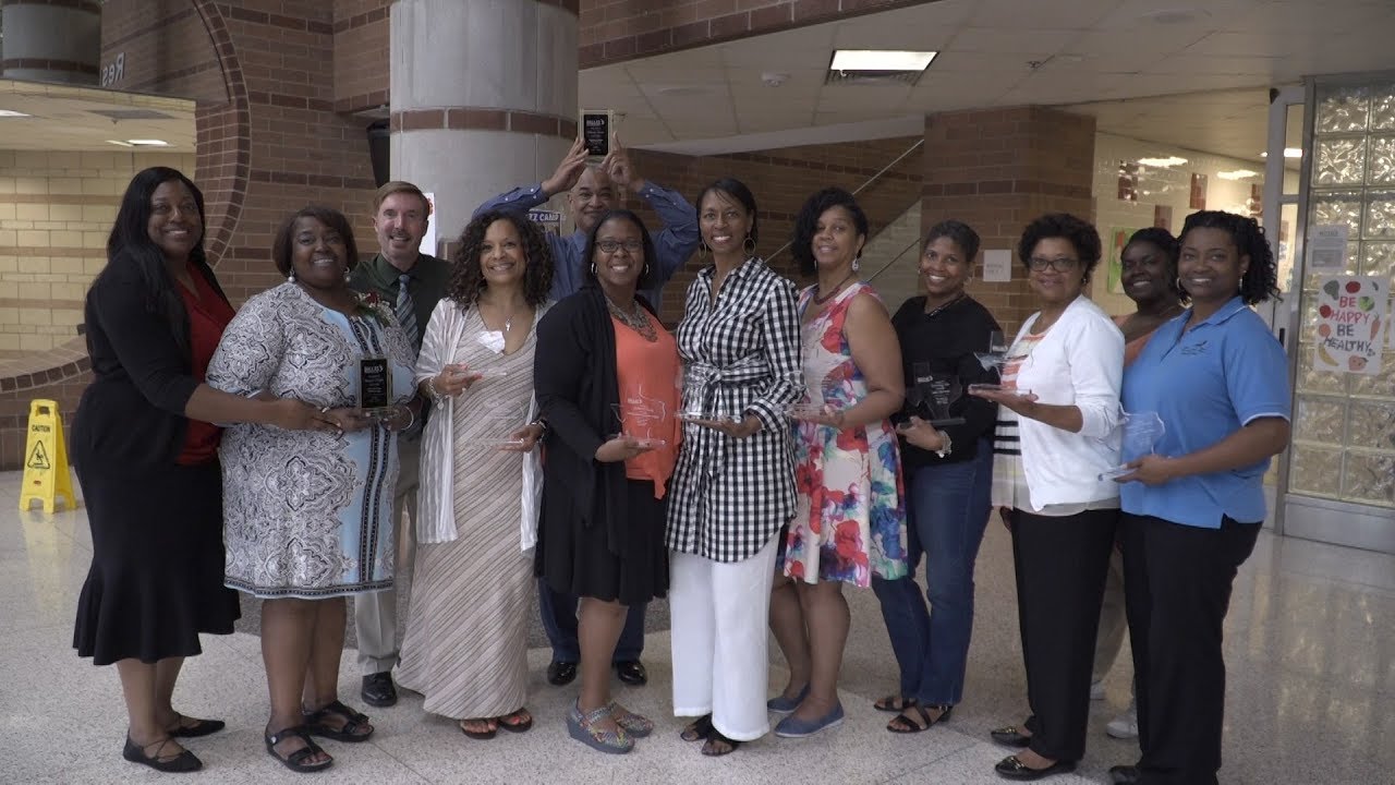 Dallas ISD honors its outstanding school counselors YouTube