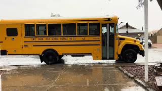 Download Lagu Last Sagan bus before Spring Break MP3