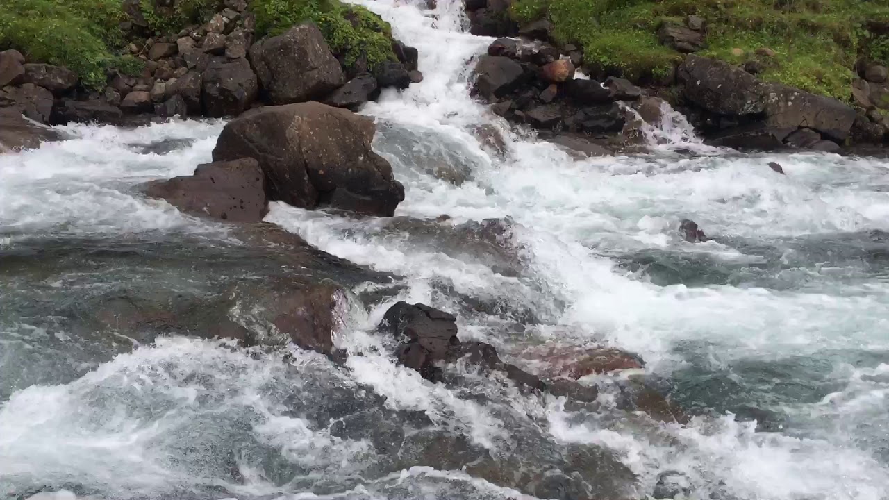Vestdalsfossar, vers Seyðisfjörður. — Vestdalsfossar — video poster