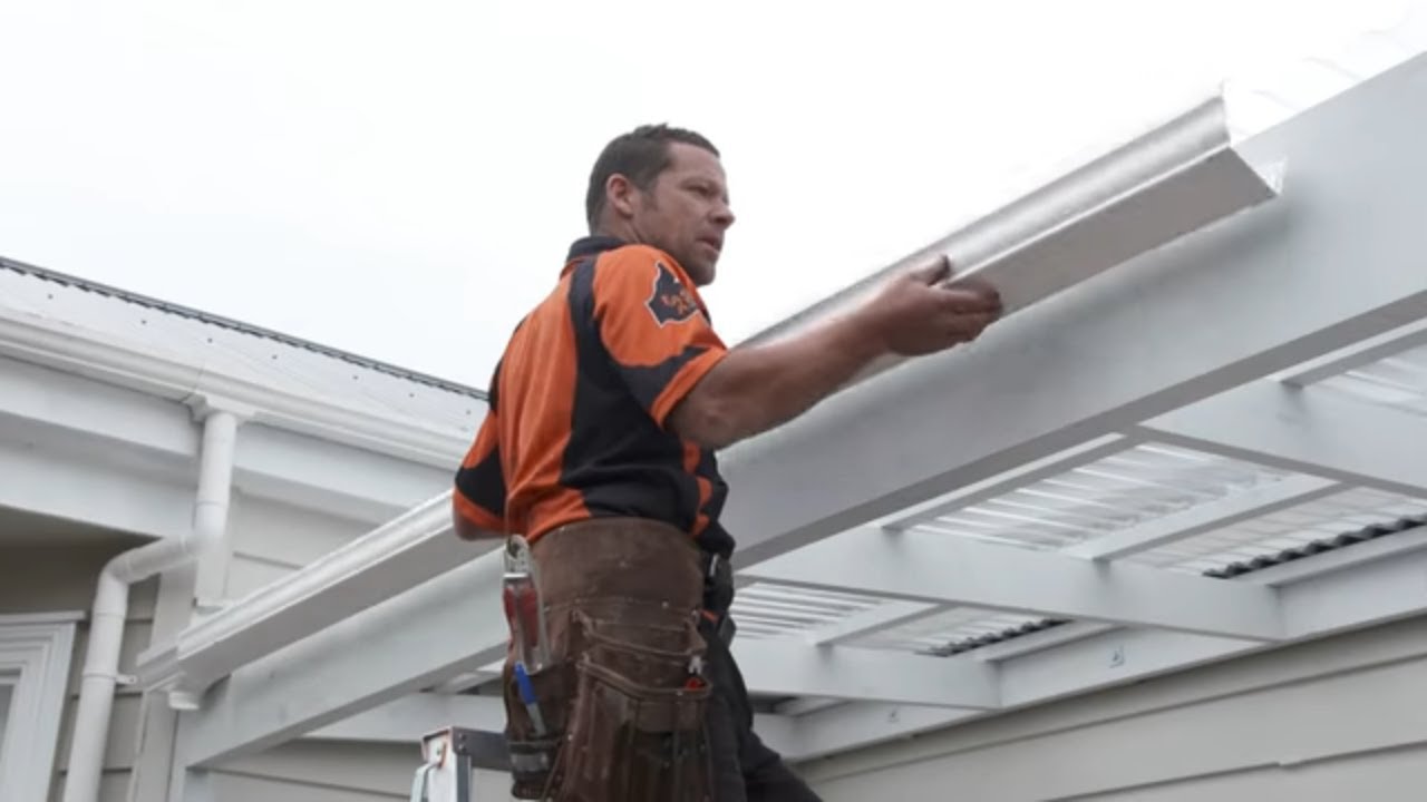 How To Install Guttering | Mitre 10 Easy As Diy