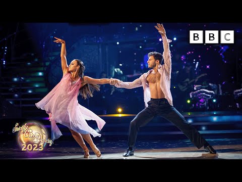 Ellie Leach and Vito Coppola Rumba to True Colours by Cyndi Lauper ✨ BBC Strictly 2023