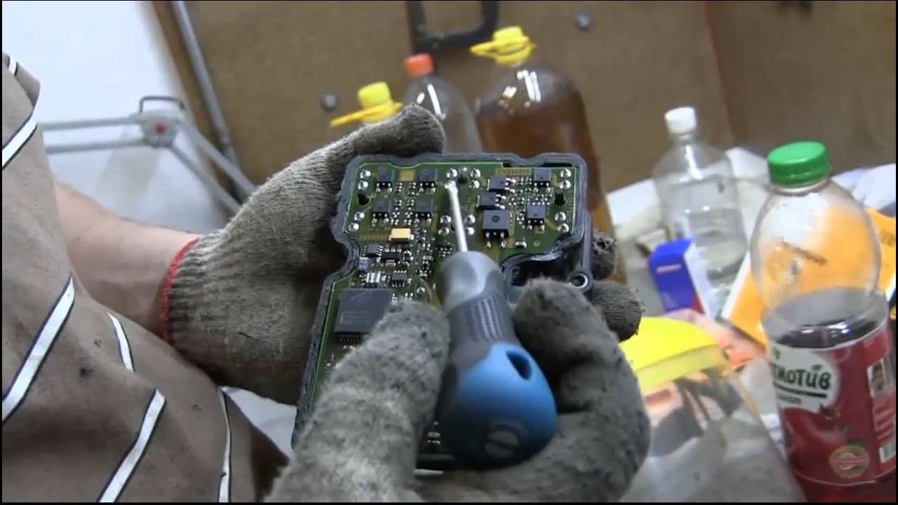 Ремонт блока АБС OPEL Vectra B1 - YouTube