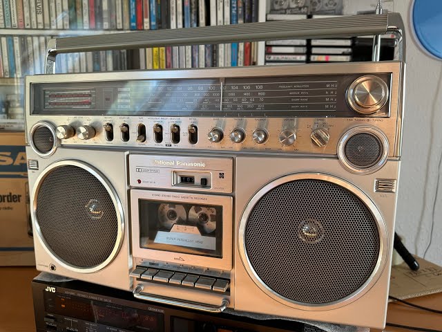 Panasonic RX-5500 ラジカセ National Panasonic RX-5500 FA. Pure Japan. Viva Nippon. Golden