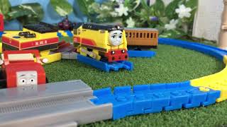 カプセルプラレールで遊んでみたよ